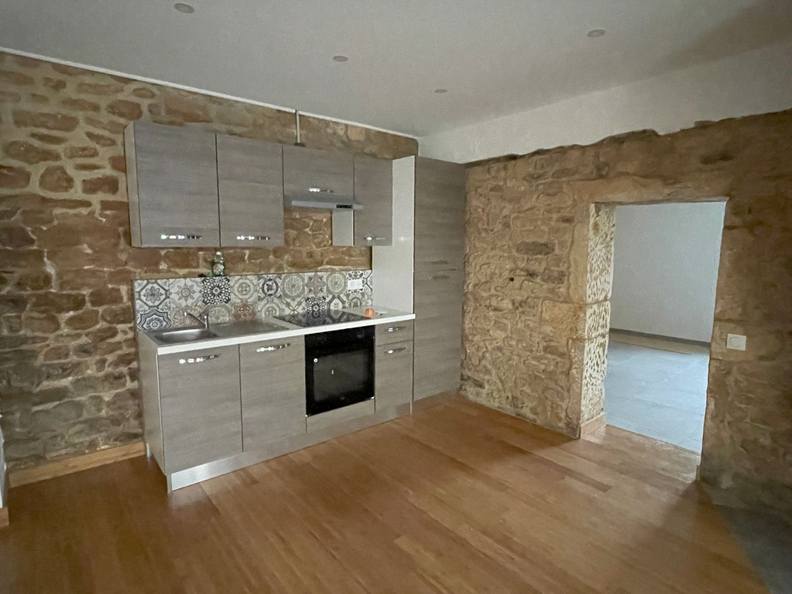 photo du bien : 2305-2436