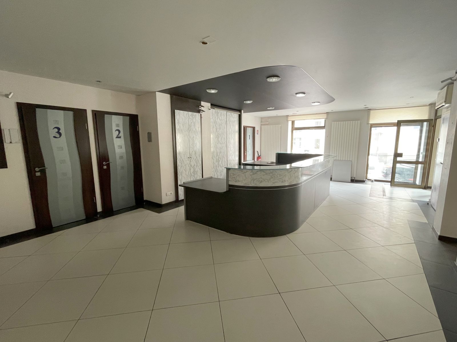 photo du bien : 2506-2507